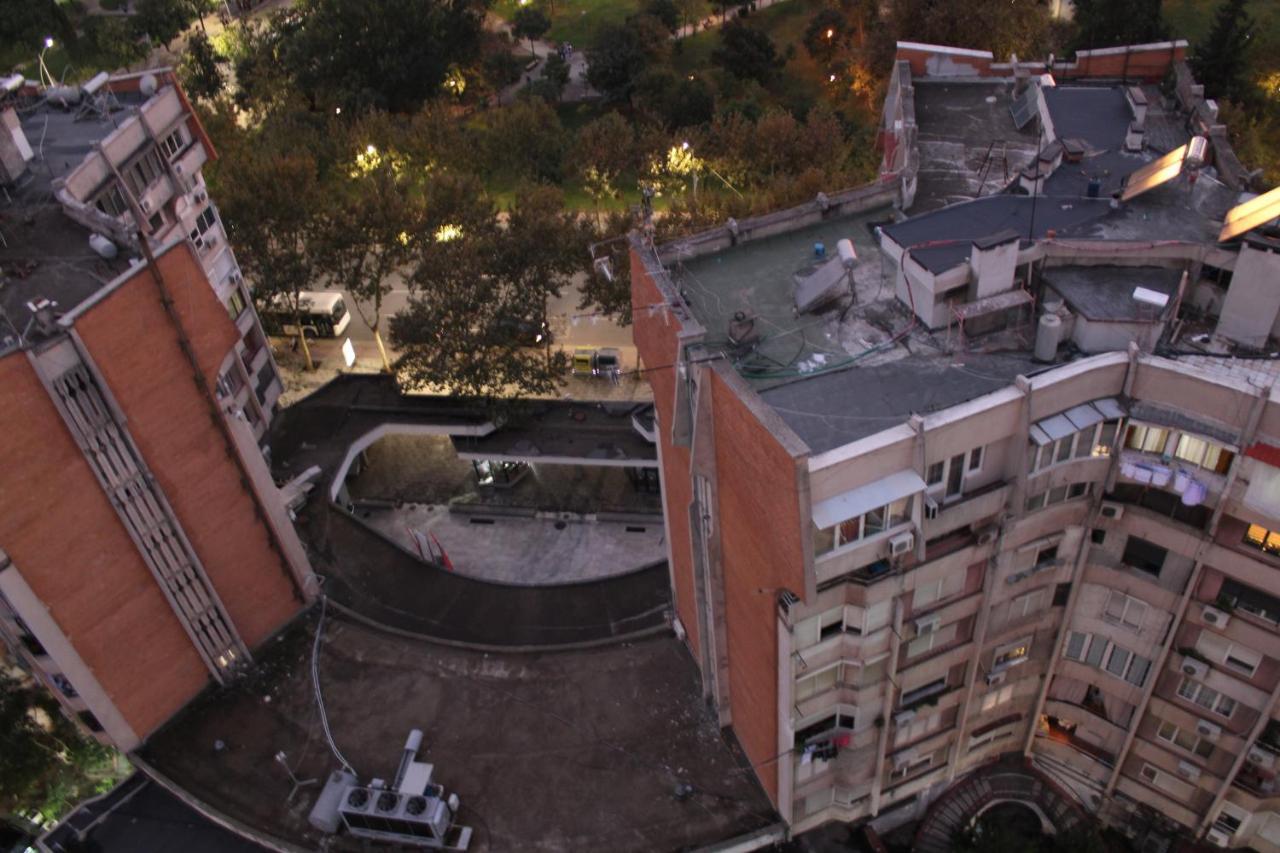 Heart Of Tirana Hotell Exteriör bild
