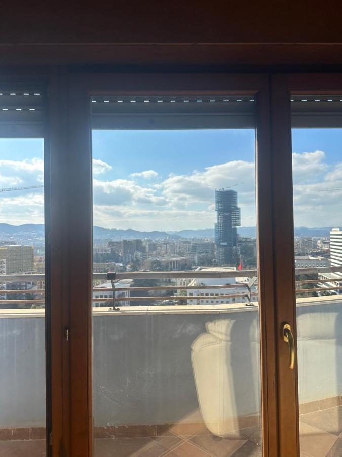Heart Of Tirana Hotell Exteriör bild