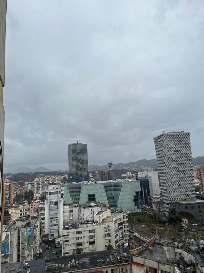 Heart Of Tirana Hotell Exteriör bild