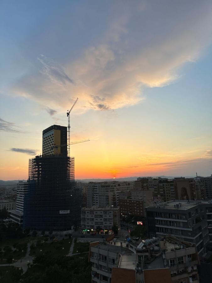 Heart Of Tirana Hotell Exteriör bild