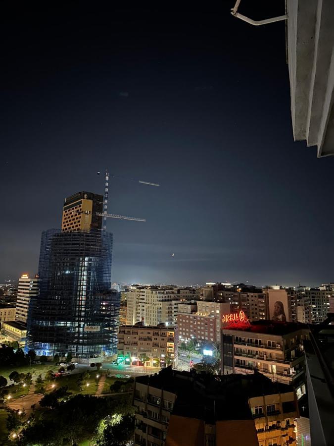 Heart Of Tirana Hotell Exteriör bild